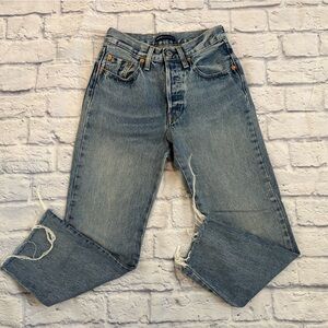 Levi’s 501 Crop